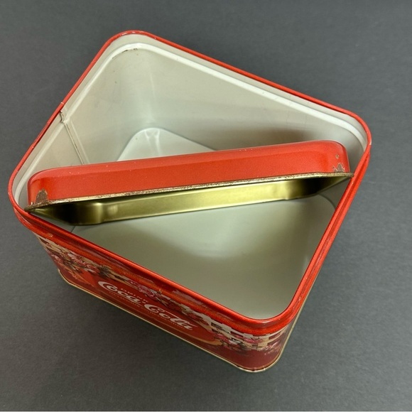 Coca-Cola Coke Vintage 6 in. Square Tin Decor Woman Floral Logo - Picture 10 of 13